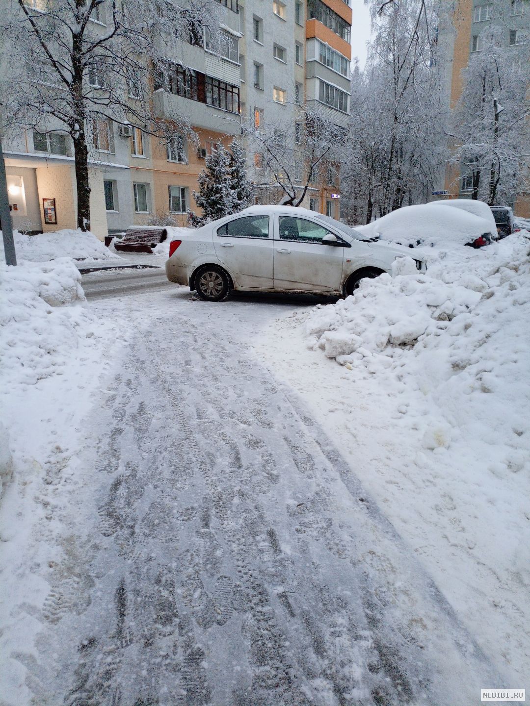 У922УЕ190 (фото 1)